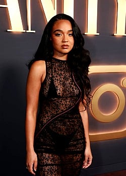 Aisha Dee